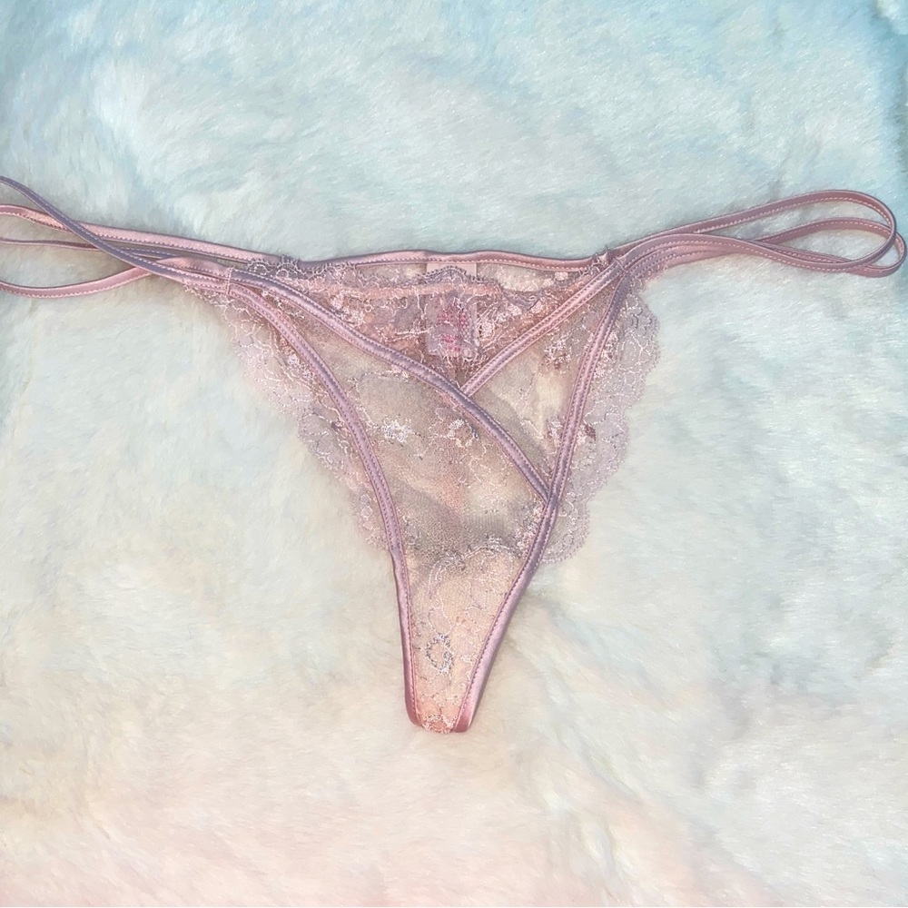 Rare VS pink‎ very sexy panty underwear Medium designer